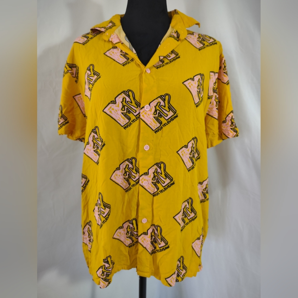 MTV Vintage Unisex Yellow & Pink Button Down Short Sleeve Top Size Small
